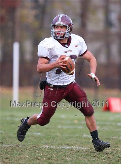 Thumbnail 2 in Rahway vs. Nutley (NJSIAA North 2 Group 3 Semifinal) photogallery.