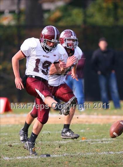 Thumbnail 1 in Rahway vs. Nutley (NJSIAA North 2 Group 3 Semifinal) photogallery.