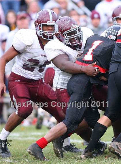Thumbnail 3 in Rahway vs. Nutley (NJSIAA North 2 Group 3 Semifinal) photogallery.