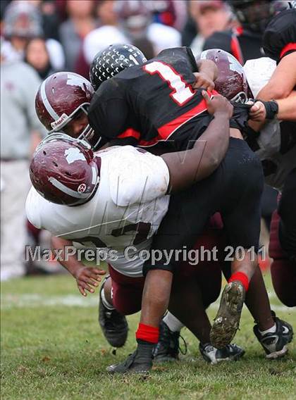 Thumbnail 2 in Rahway vs. Nutley (NJSIAA North 2 Group 3 Semifinal) photogallery.