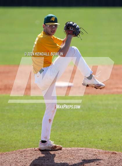 Thumbnail 3 in The Woodlands Christian Academy vs. South Panola photogallery.