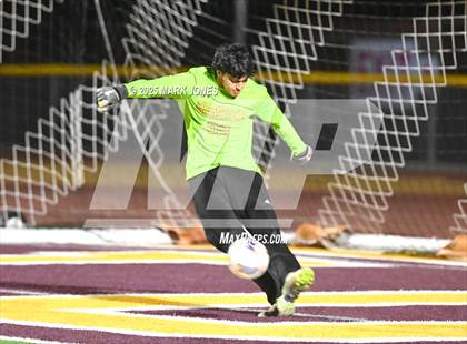 Thumbnail 2 in Yuma Catholic vs. Gilbert Christian (AIA 3A Final) photogallery.
