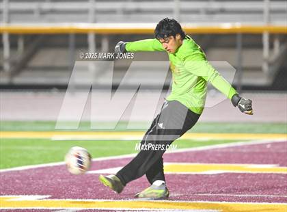 Thumbnail 2 in Yuma Catholic vs. Gilbert Christian (AIA 3A Final) photogallery.
