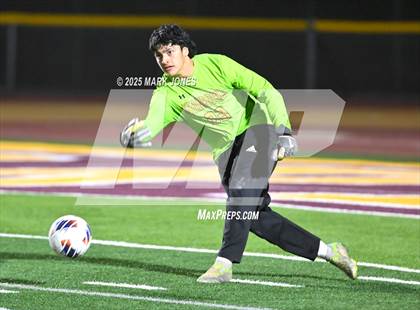 Thumbnail 1 in Yuma Catholic vs. Gilbert Christian (AIA 3A Final) photogallery.