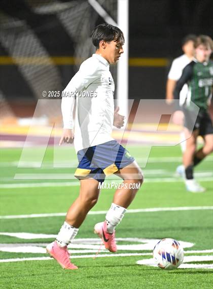 Thumbnail 3 in Yuma Catholic vs. Gilbert Christian (AIA 3A Final) photogallery.