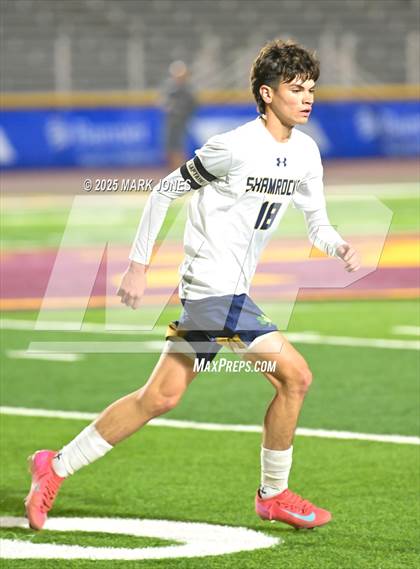 Thumbnail 2 in Yuma Catholic vs. Gilbert Christian (AIA 3A Final) photogallery.