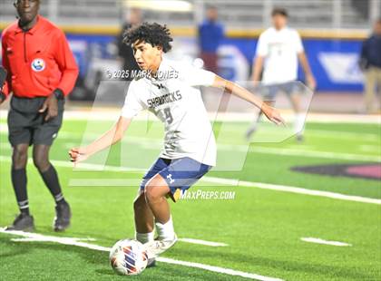 Thumbnail 2 in Yuma Catholic vs. Gilbert Christian (AIA 3A Final) photogallery.