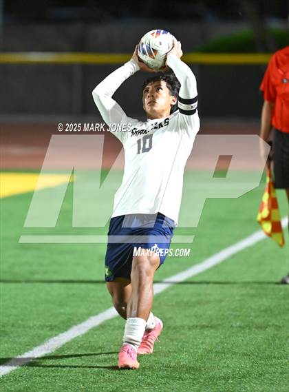 Thumbnail 2 in Yuma Catholic vs. Gilbert Christian (AIA 3A Final) photogallery.