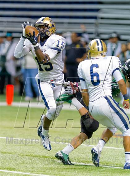 Thumbnail 2 in O'Connor vs. Southwest (5A Division 1 Bi-District Playoff) photogallery.