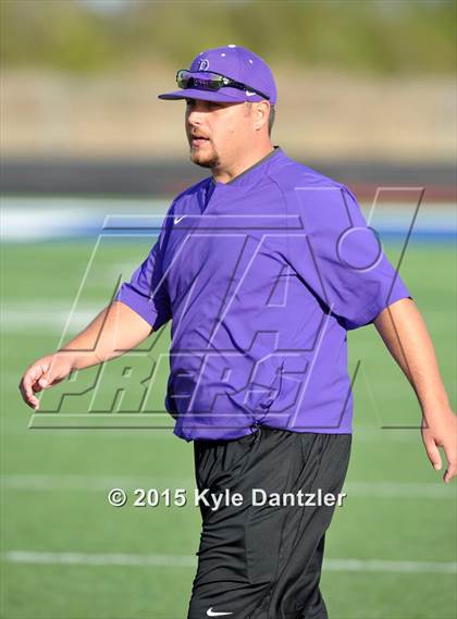 Thumbnail 3 in Bonham @ Krum photogallery.