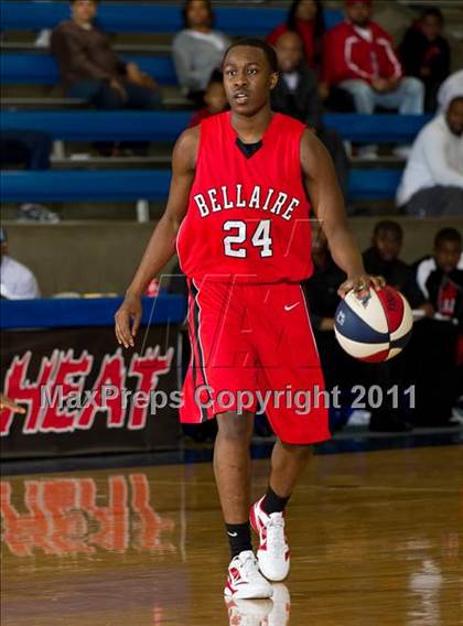 Thumbnail 1 in Houston Bellaire vs. Richardson Berkner (Avery WinterHeat Showcase) photogallery.