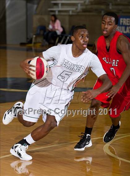 Thumbnail 3 in Houston Bellaire vs. Richardson Berkner (Avery WinterHeat Showcase) photogallery.