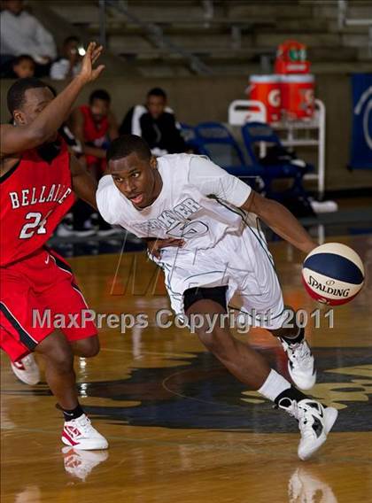 Thumbnail 3 in Houston Bellaire vs. Richardson Berkner (Avery WinterHeat Showcase) photogallery.