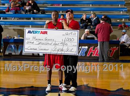 Thumbnail 2 in Houston Bellaire vs. Richardson Berkner (Avery WinterHeat Showcase) photogallery.