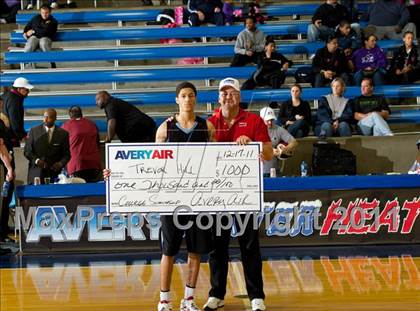 Thumbnail 1 in Houston Bellaire vs. Richardson Berkner (Avery WinterHeat Showcase) photogallery.