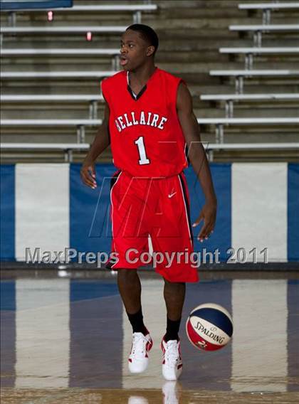 Thumbnail 3 in Houston Bellaire vs. Richardson Berkner (Avery WinterHeat Showcase) photogallery.