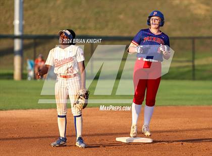 Thumbnail 2 in Bartow vs. Pace (FHSAA 6A Final) photogallery.