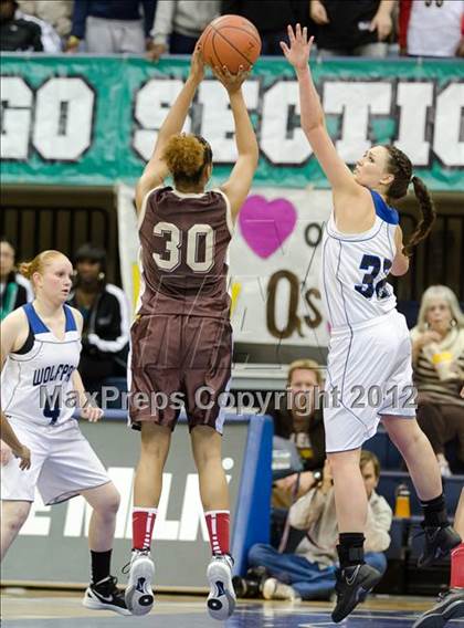 Thumbnail 2 in West Hills vs Serra (CIF SDS D2 Final) photogallery.