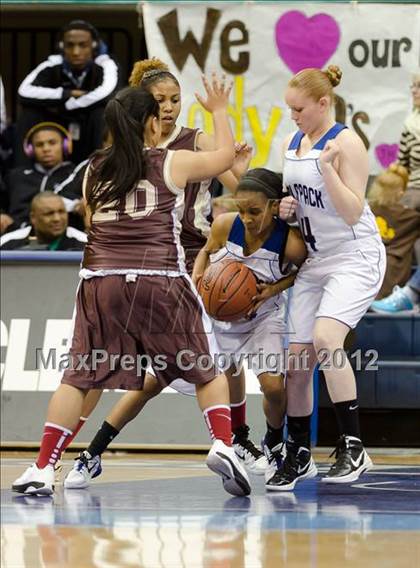 Thumbnail 3 in West Hills vs Serra (CIF SDS D2 Final) photogallery.