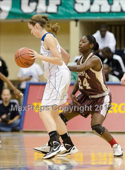 Thumbnail 1 in West Hills vs Serra (CIF SDS D2 Final) photogallery.