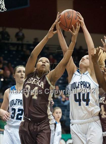 Thumbnail 1 in West Hills vs Serra (CIF SDS D2 Final) photogallery.