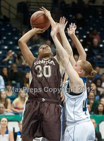 Thumbnail 1 in West Hills vs Serra (CIF SDS D2 Final) photogallery.
