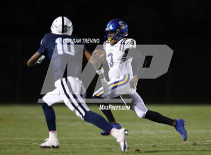 Thumbnail 2 in Oscar Smith @ Indian River photogallery.