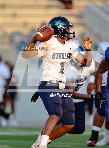 Thumbnail 2 in Grand Oaks vs Sterling photogallery.