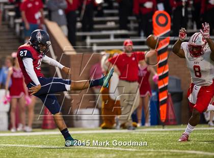 Thumbnail 2 in Tompkins vs Katy Tigers photogallery.