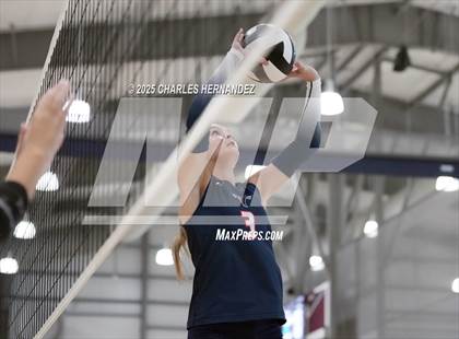 Thumbnail 3 in Clear Lake vs Magnolia West (Legends Invitational) photogallery.