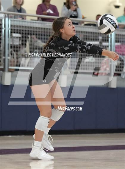 Thumbnail 1 in Clear Lake vs Magnolia West (Legends Invitational) photogallery.