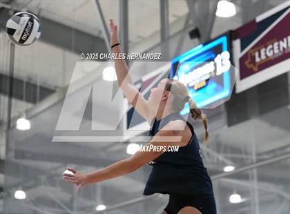 Thumbnail 2 in Clear Lake vs Magnolia West (Legends Invitational) photogallery.