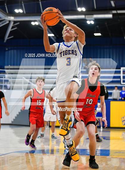 Thumbnail 1 in Pawnee @ Newkirk photogallery.