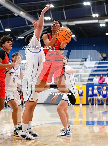 Thumbnail 2 in Pawnee @ Newkirk photogallery.