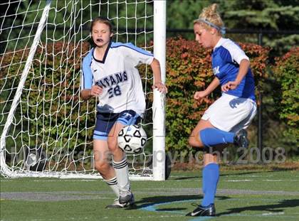 Thumbnail 1 in Salem vs Nashua North photogallery.