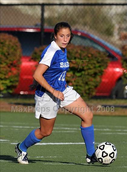Thumbnail 2 in Salem vs Nashua North photogallery.