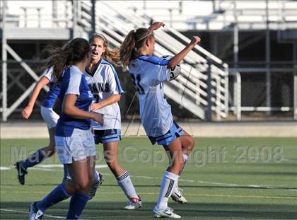 Thumbnail 1 in Salem vs Nashua North photogallery.