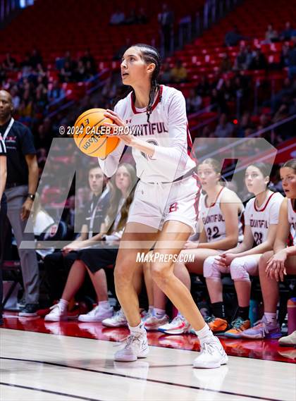 Thumbnail 2 in Bountiful vs. Wasatch (UHSAA 5A Final) photogallery.