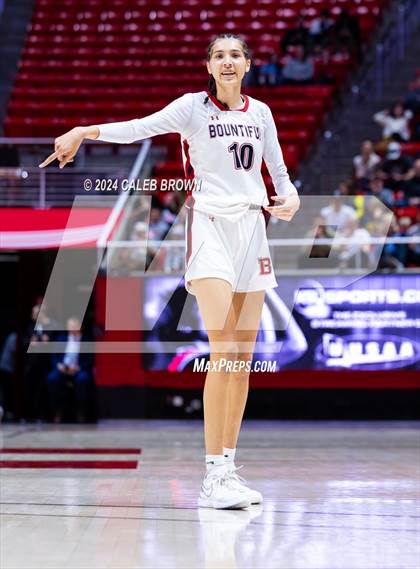 Thumbnail 1 in Bountiful vs. Wasatch (UHSAA 5A Final) photogallery.