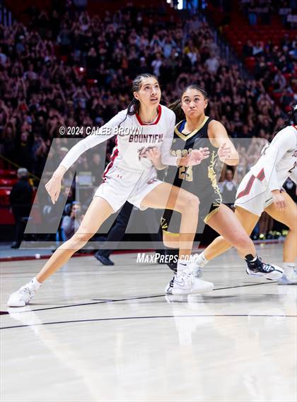 Thumbnail 1 in Bountiful vs. Wasatch (UHSAA 5A Final) photogallery.