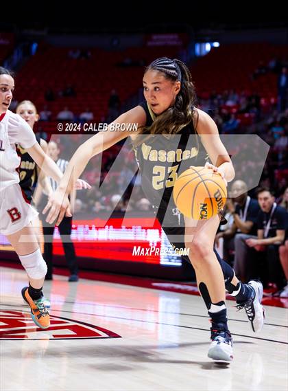 Thumbnail 2 in Bountiful vs. Wasatch (UHSAA 5A Final) photogallery.