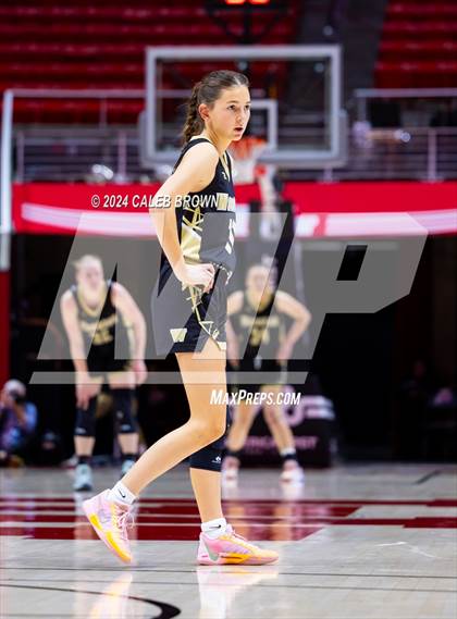 Thumbnail 3 in Bountiful vs. Wasatch (UHSAA 5A Final) photogallery.