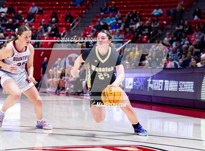 Thumbnail 2 in Bountiful vs. Wasatch (UHSAA 5A Final) photogallery.