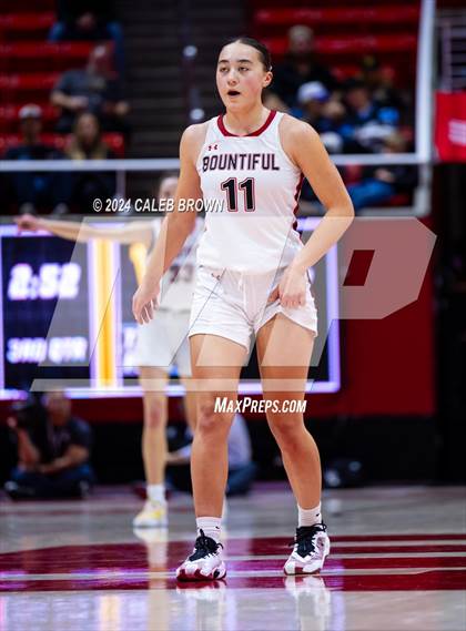 Thumbnail 3 in Bountiful vs. Wasatch (UHSAA 5A Final) photogallery.