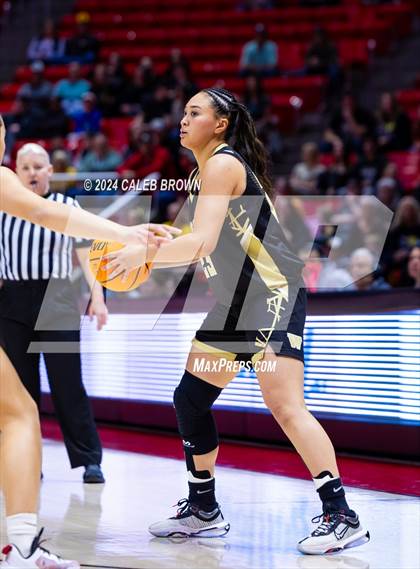 Thumbnail 3 in Bountiful vs. Wasatch (UHSAA 5A Final) photogallery.