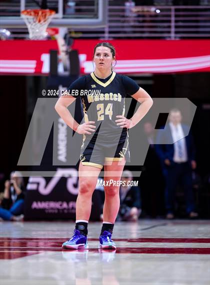 Thumbnail 1 in Bountiful vs. Wasatch (UHSAA 5A Final) photogallery.