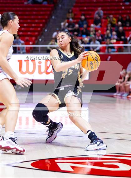 Thumbnail 1 in Bountiful vs. Wasatch (UHSAA 5A Final) photogallery.