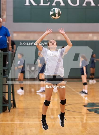 Thumbnail 1 in O'Connor @ Reagan [Ronald] (Scrimmage) photogallery.