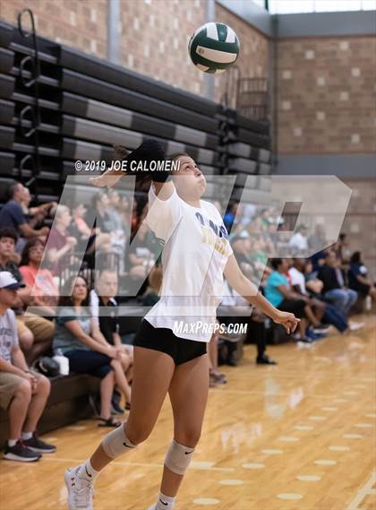 Thumbnail 2 in O'Connor @ Reagan [Ronald] (Scrimmage) photogallery.