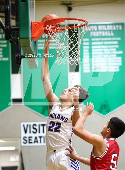 Thumbnail 2 in Huckabay vs Hico (Santo Tournament) photogallery.